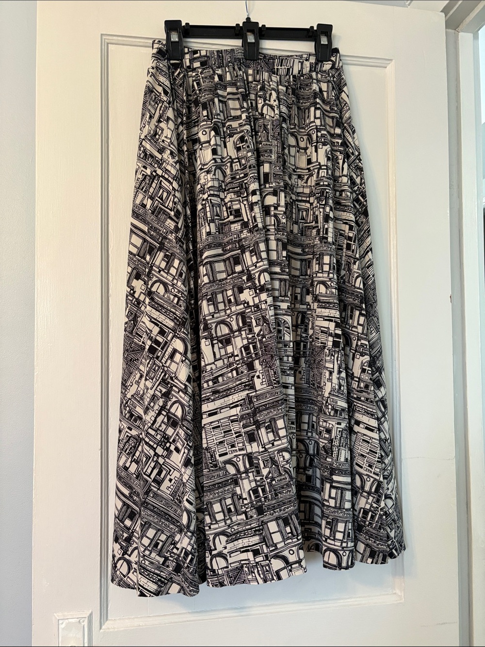Printed A-Line Midi Skirt in Black & White